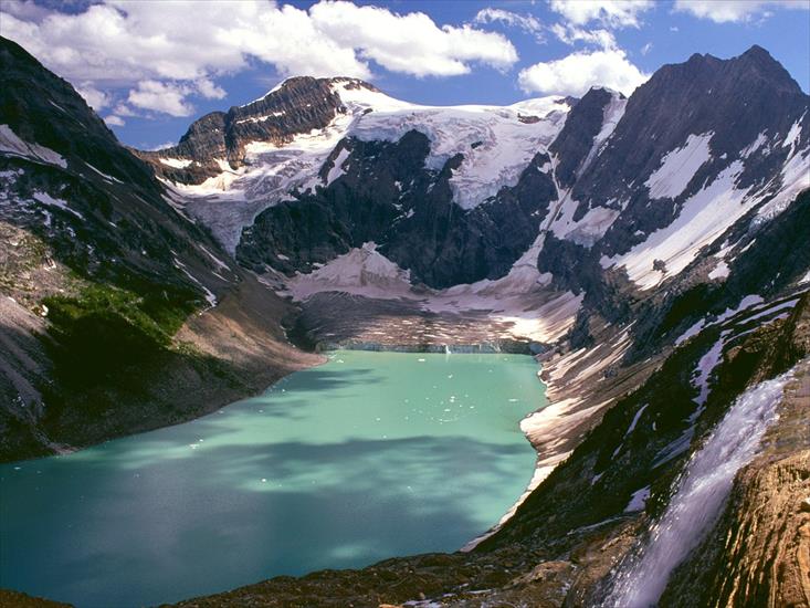 Canada - Wallpapers HQ - Lake of the Hanging Glaciers, British Columbia.jpg